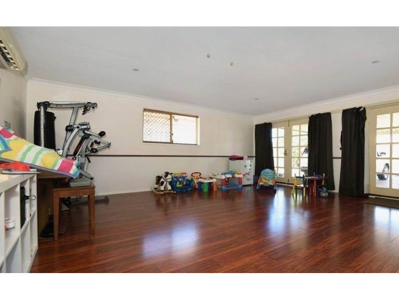 6 Biscay Crescent, Toowoomba QLD 4350