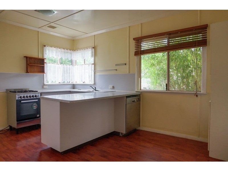 8 Mooney Street, Toowoomba QLD 4350