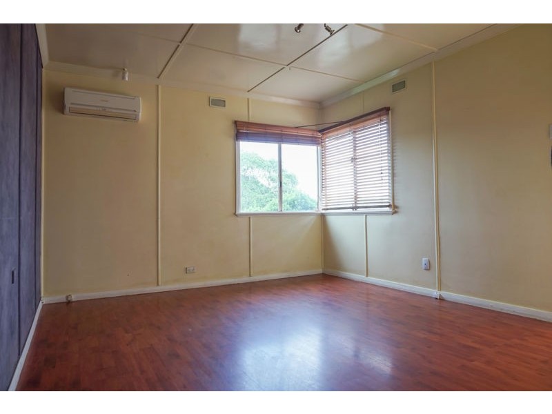 8 Mooney Street, Toowoomba QLD 4350