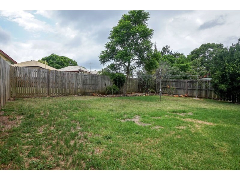 8 Mooney Street, Toowoomba QLD 4350