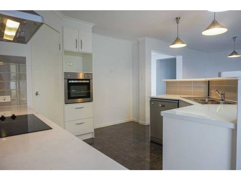 22 Smythe Drive, Highfields QLD 4352