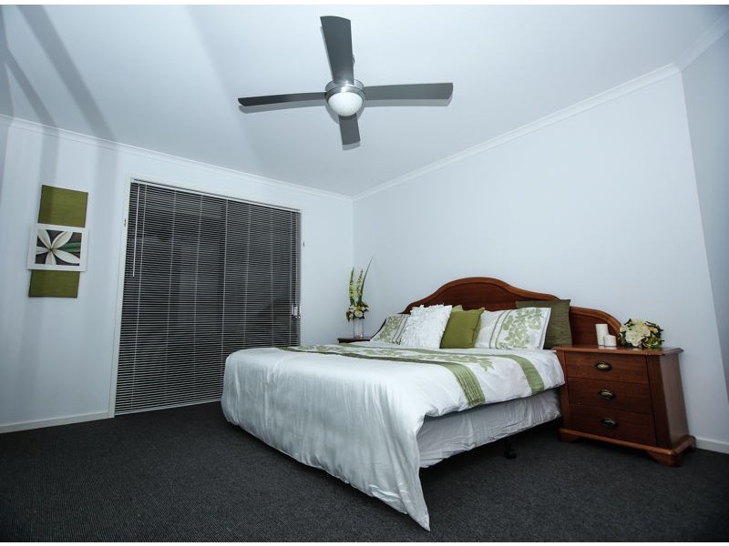 22 Smythe Drive, Highfields QLD 4352