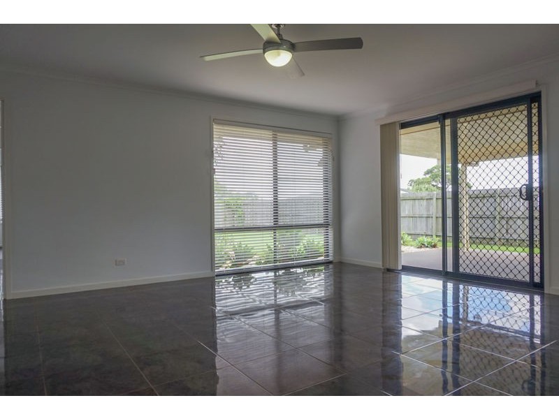 22 Smythe Drive, Highfields QLD 4352