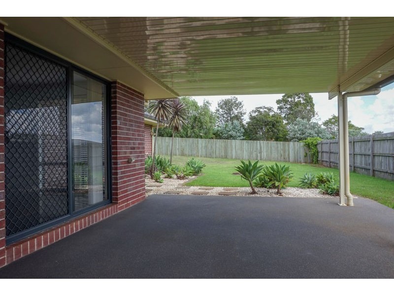 22 Smythe Drive, Highfields QLD 4352