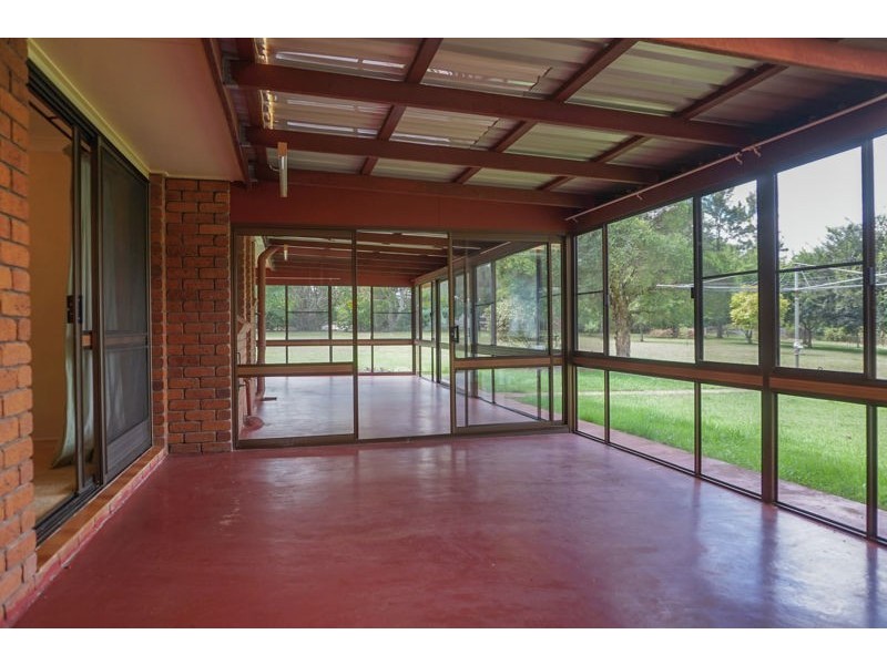 10611 New England Highway, Highfields QLD 4352