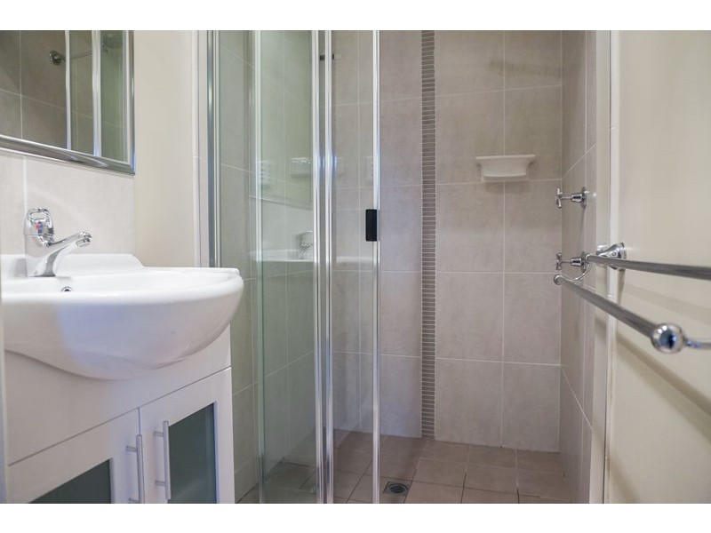 1/9 Eiser Street, Harristown QLD 4350