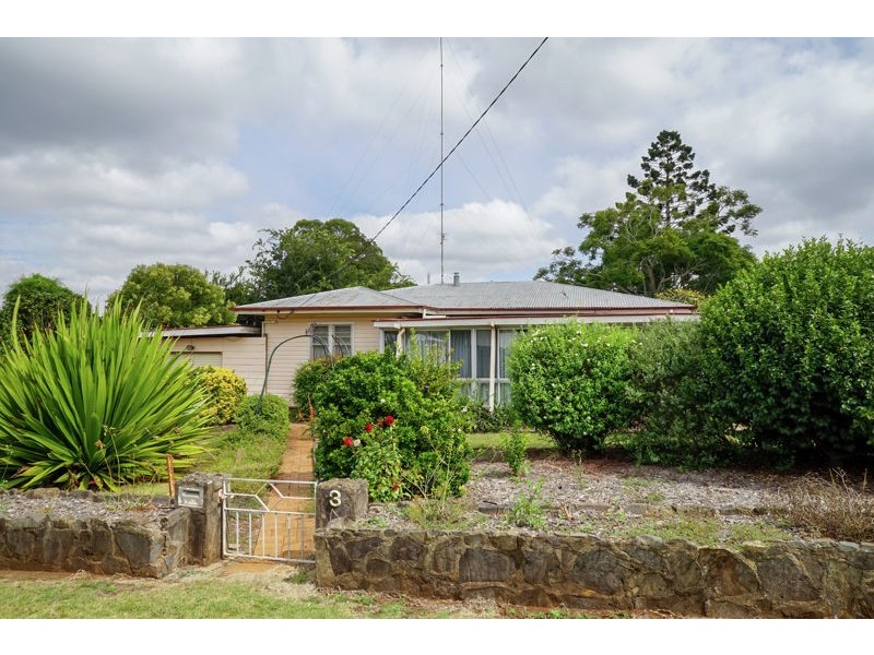 Mount Lofty QLD 4350