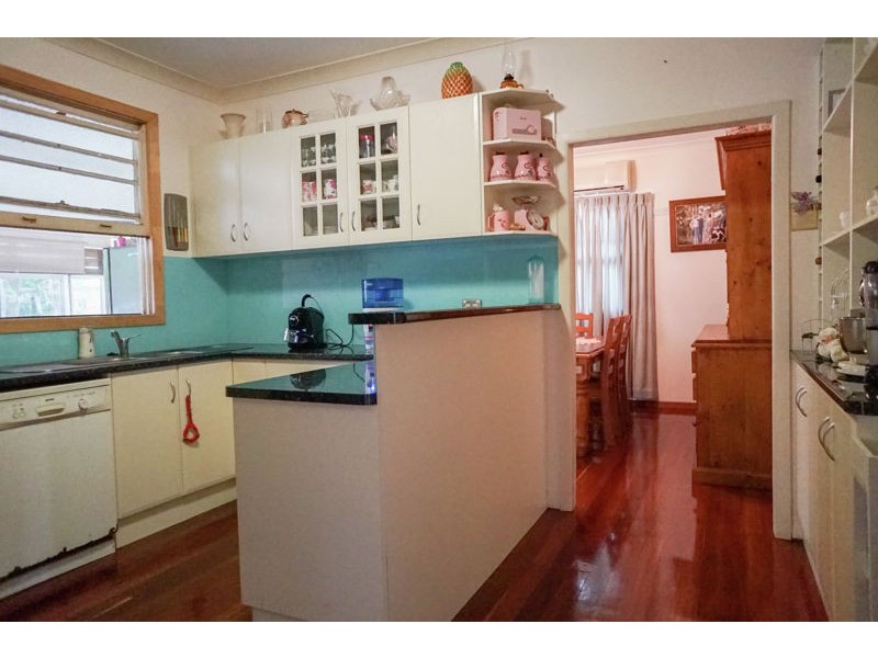 Mount Lofty QLD 4350