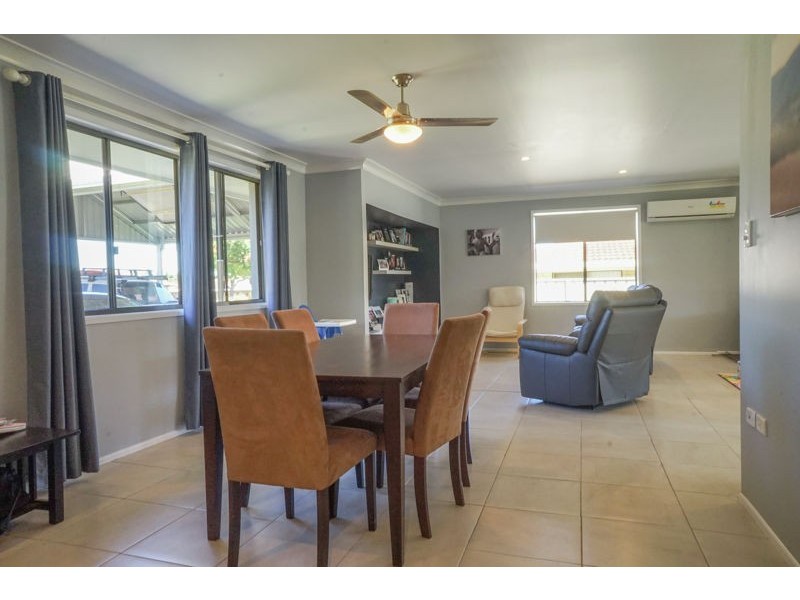 9 Hibiscus Drive, Centenary Heights QLD 4350
