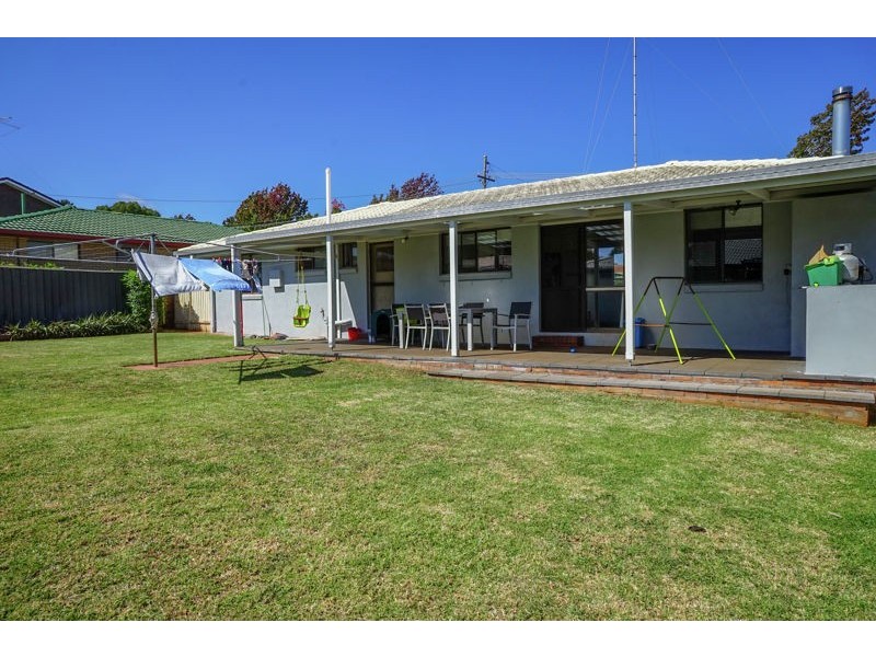 9 Hibiscus Drive, Centenary Heights QLD 4350