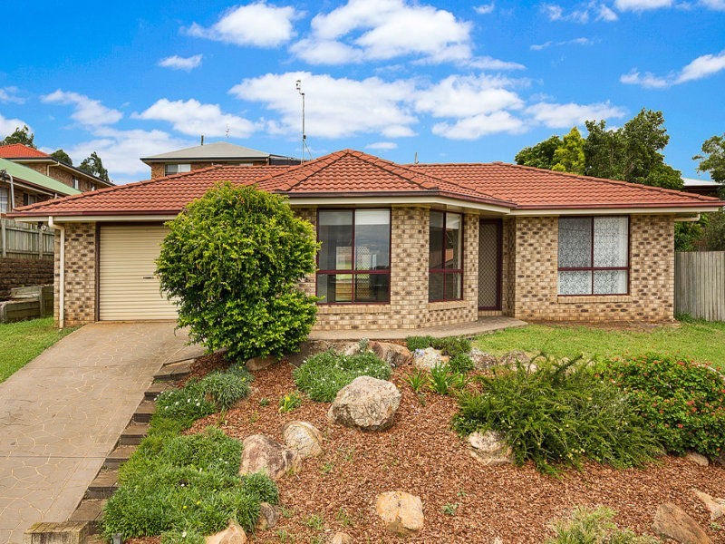 8 Weir Court, Harristown QLD 4350