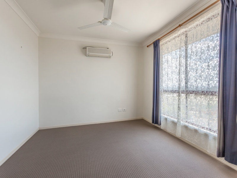 8 Weir Court, Harristown QLD 4350