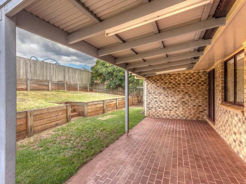 8 Weir Court, Harristown QLD 4350