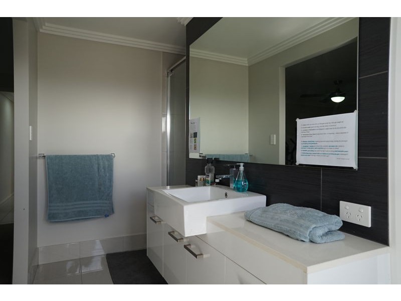 13 Kennard Street, Westbrook QLD 4350
