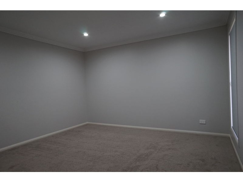 13 Kennard Street, Westbrook QLD 4350