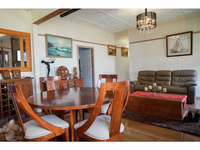 45 West Stret, Newtown QLD 4350