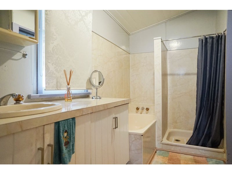 45 West Stret, Newtown QLD 4350