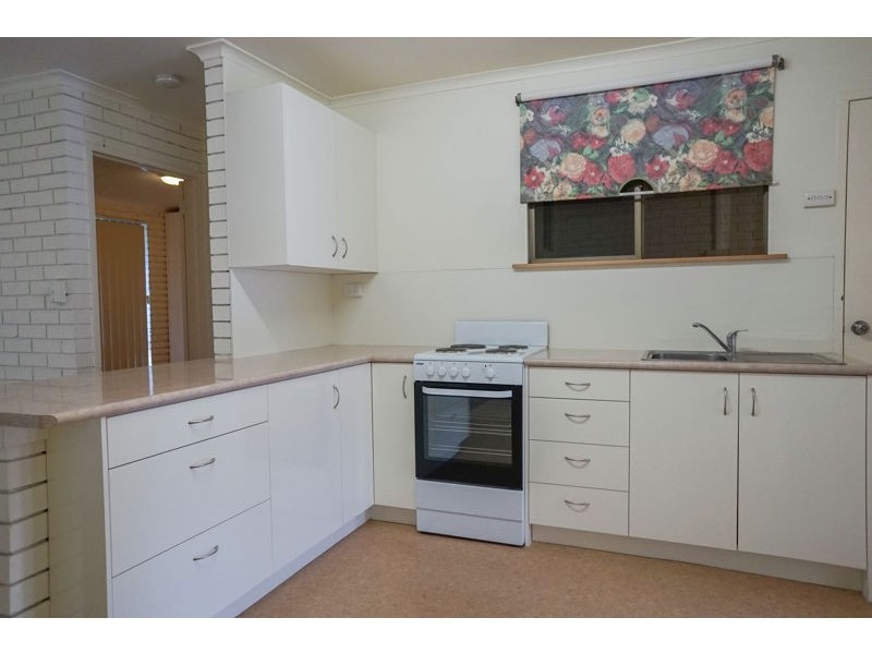 2/9 Creek Street, East Toowoomba QLD 4350