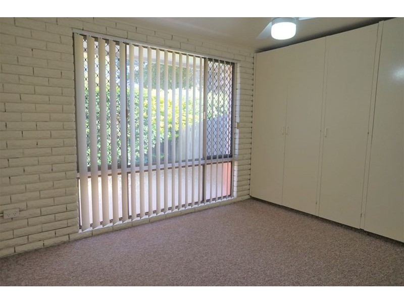 2/9 Creek Street, East Toowoomba QLD 4350