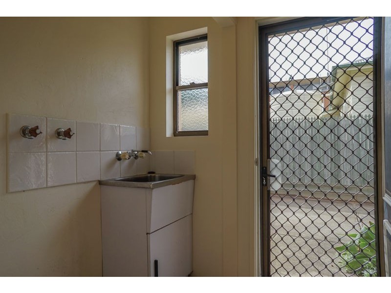 2/9 Creek Street, East Toowoomba QLD 4350