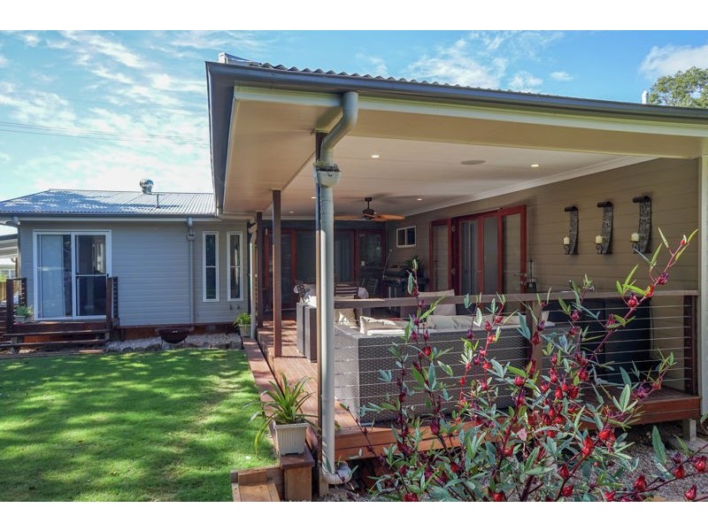 9 Newmarket Street, Newtown QLD 4350