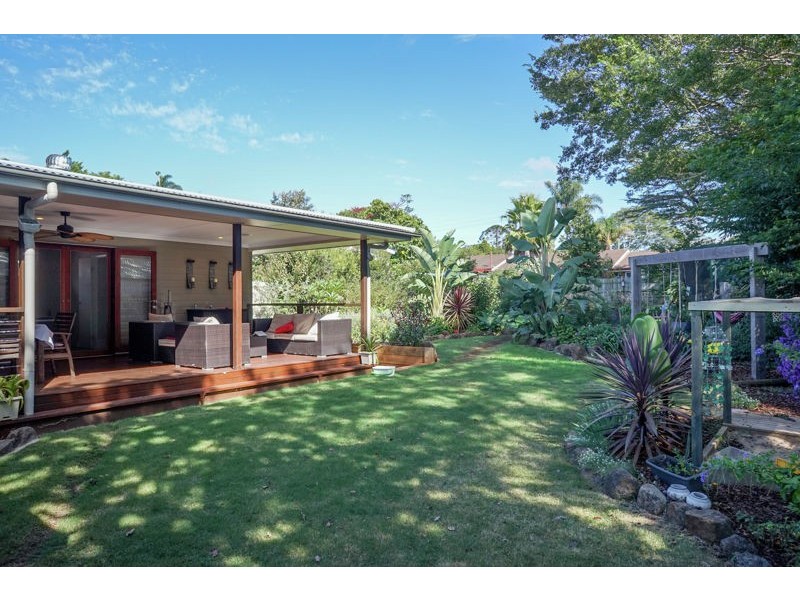 9 Newmarket Street, Newtown QLD 4350