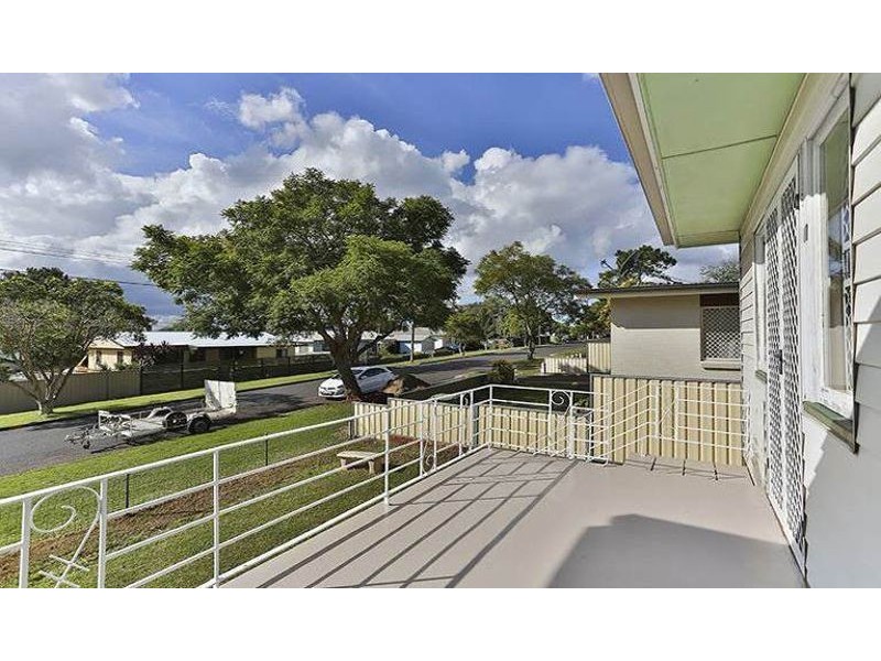 70 Dunne Street, Harristown QLD 4350