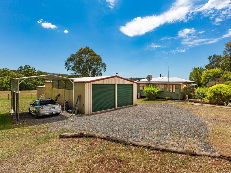138 Perseverance Hall Road, Ravensbourne QLD 4352
