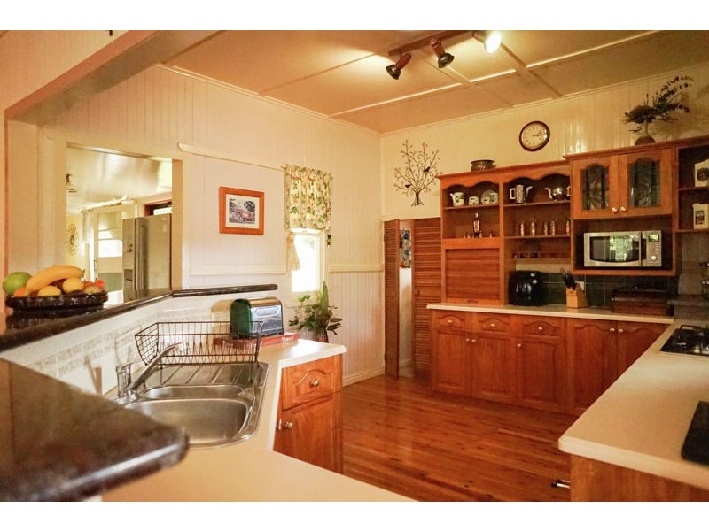 138 Perseverance Hall Road, Ravensbourne QLD 4352