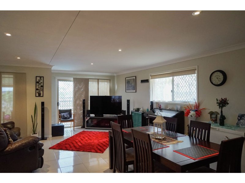 5 Linora Drive, Gowrie Mountain QLD 4350