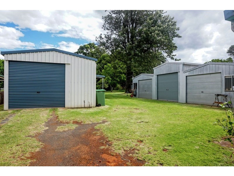 314 South Street, Harristown QLD 4350