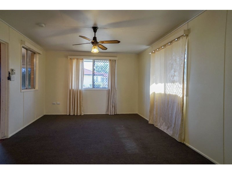4 Englart Street, Wilsonton QLD 4350