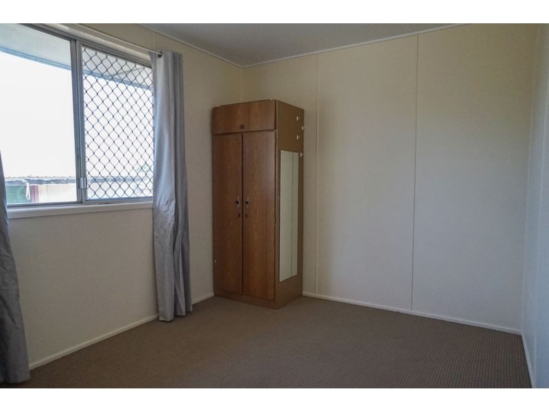 4 Englart Street, Wilsonton QLD 4350
