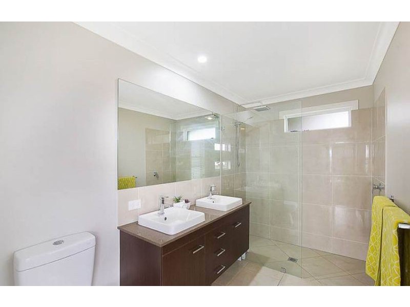 55 Sportsman Drive, Kleinton QLD 4352