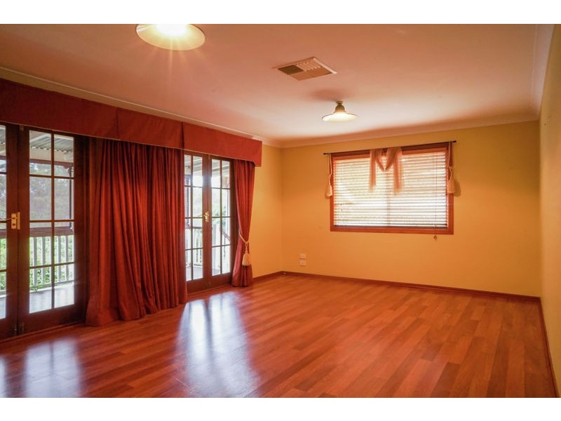 9 Sylvan Court, Glenvale QLD 4350