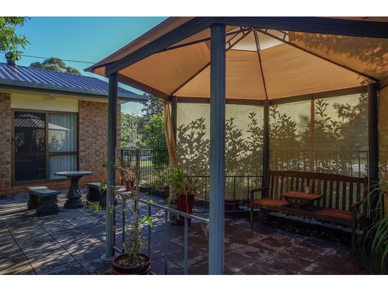 1 Gladswood Drive, Highfields QLD 4352