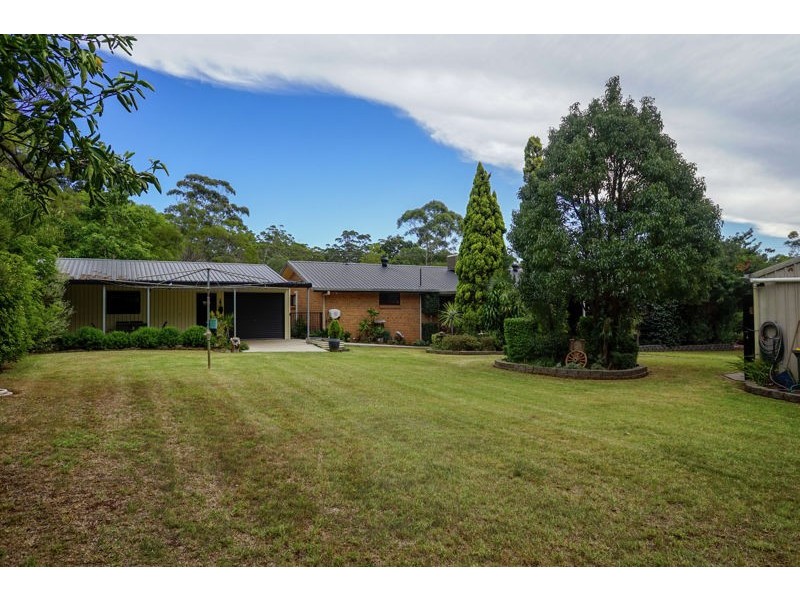 1 Gladswood Drive, Highfields QLD 4352