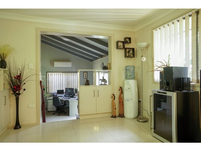 1 Gladswood Drive, Highfields QLD 4352
