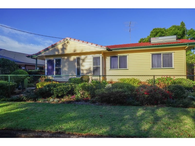 16 Horton Street, East Toowoomba QLD 4350