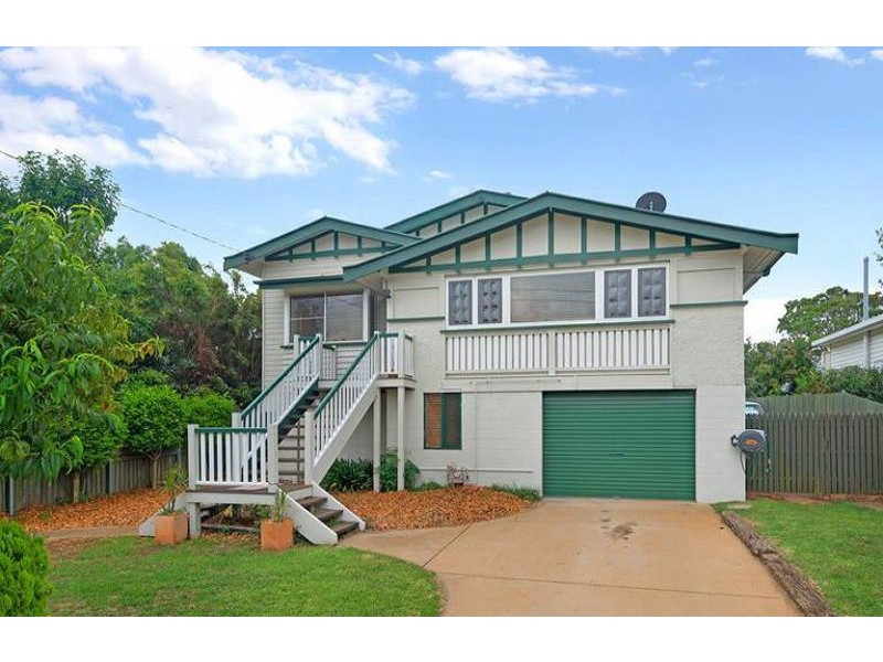 33 Dunmore Street, East Toowoomba QLD 4350