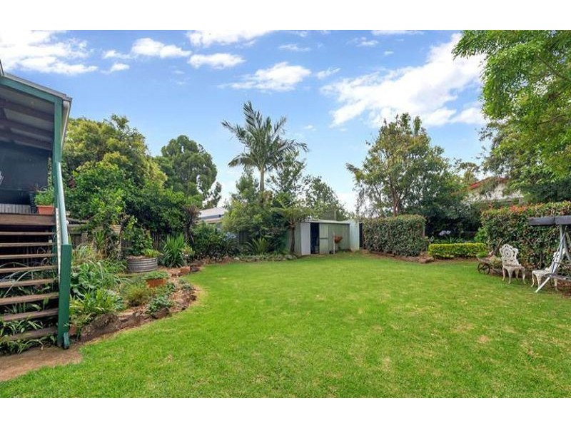 33 Dunmore Street, East Toowoomba QLD 4350