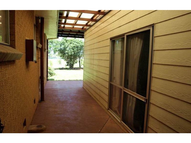 384 Bridge Street, Wilsonton QLD 4350