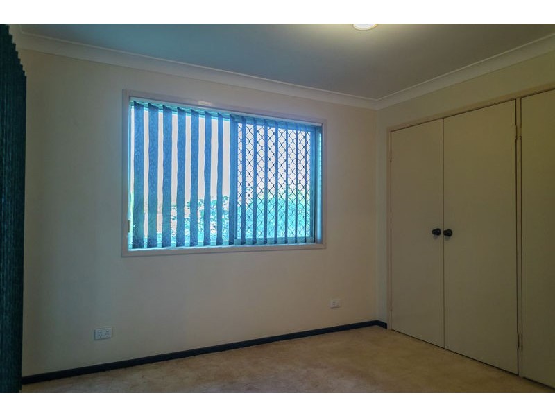 8 Muller Street, Kearneys Spring QLD 4350