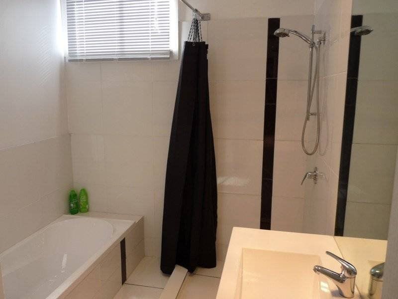 61 Mary Street, Mount Lofty QLD 4350