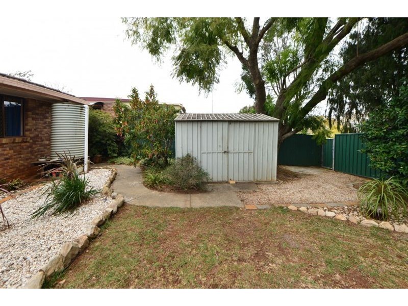 Kearneys Spring QLD 4350