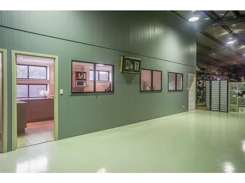 7 Tradewinds Court, Glenvale QLD 4350