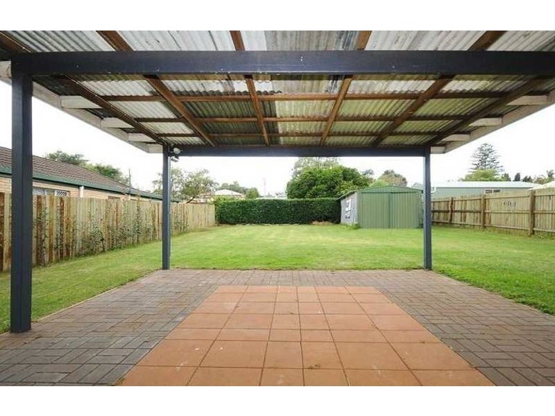 724 Ruthven Street, South Toowoomba QLD 4350