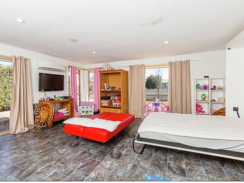 19 Crockers Road, Westbrook QLD 4350