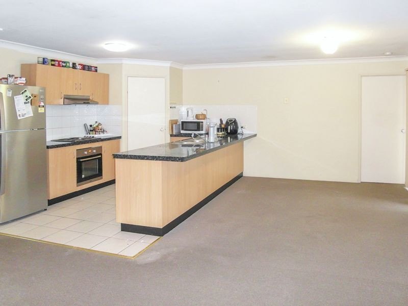 9 McShane Drive, Mount Kynoch QLD 4350