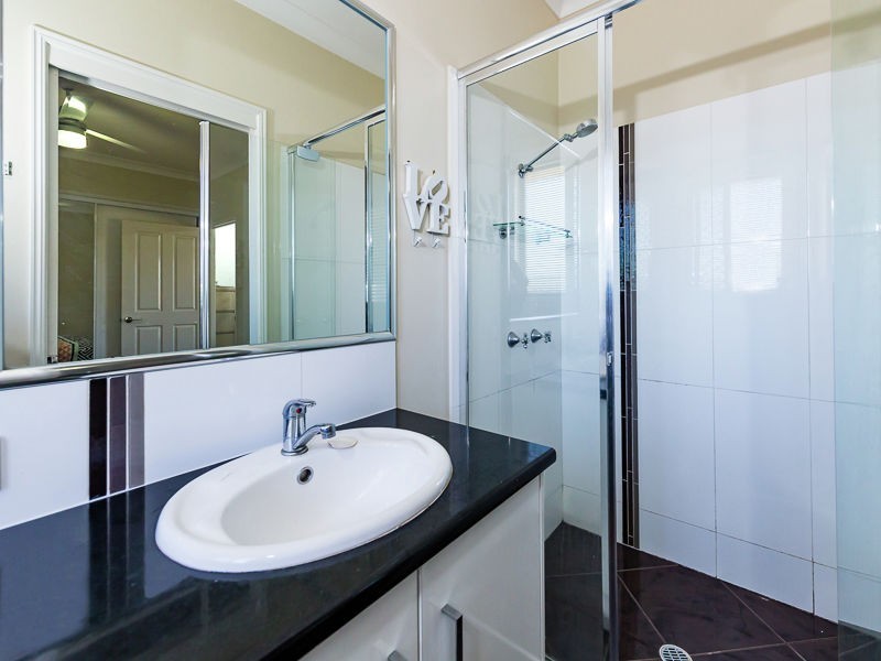 18 Corella Street, Meringandan West QLD 4352